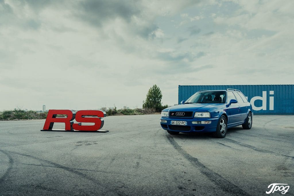 Audi RS2