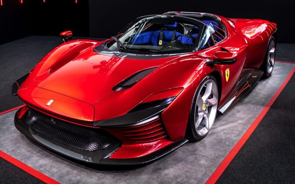 Ferrari Daytona Sp3 Images