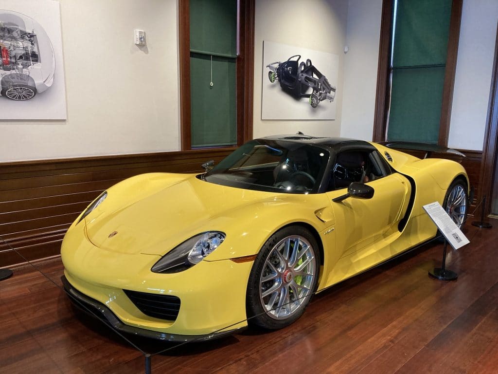 Musée Audrain Porsche 918 Spyder 2015