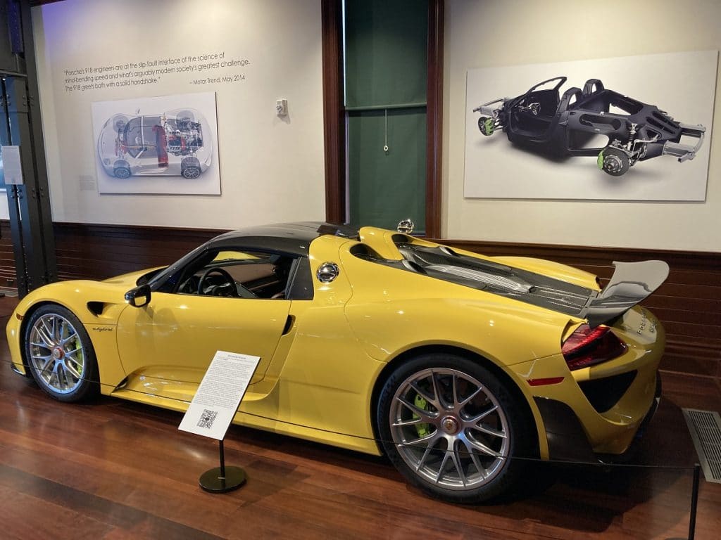 Musée Audrain Porsche 918 Spyder 2015