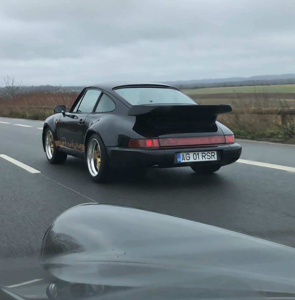 Et si les voitures électriques avaient des pots d'échappement ? Porsche  l'envisage