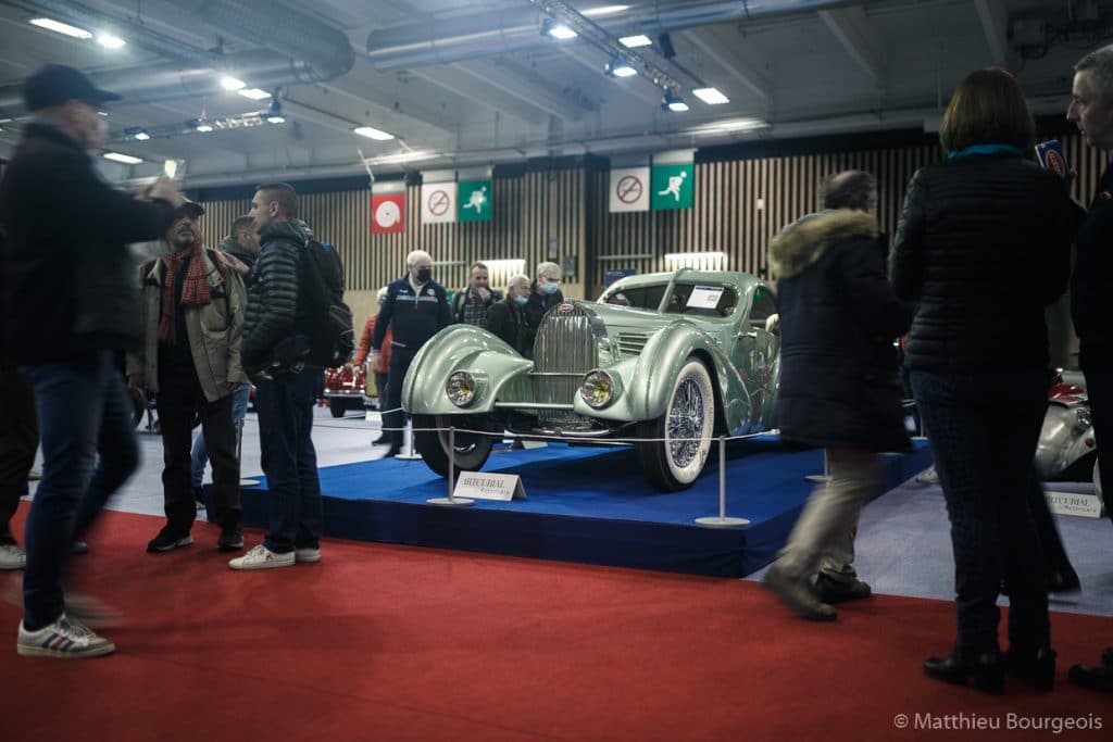 Bugatti type 57 carrosserie réplique « Aérolithe »