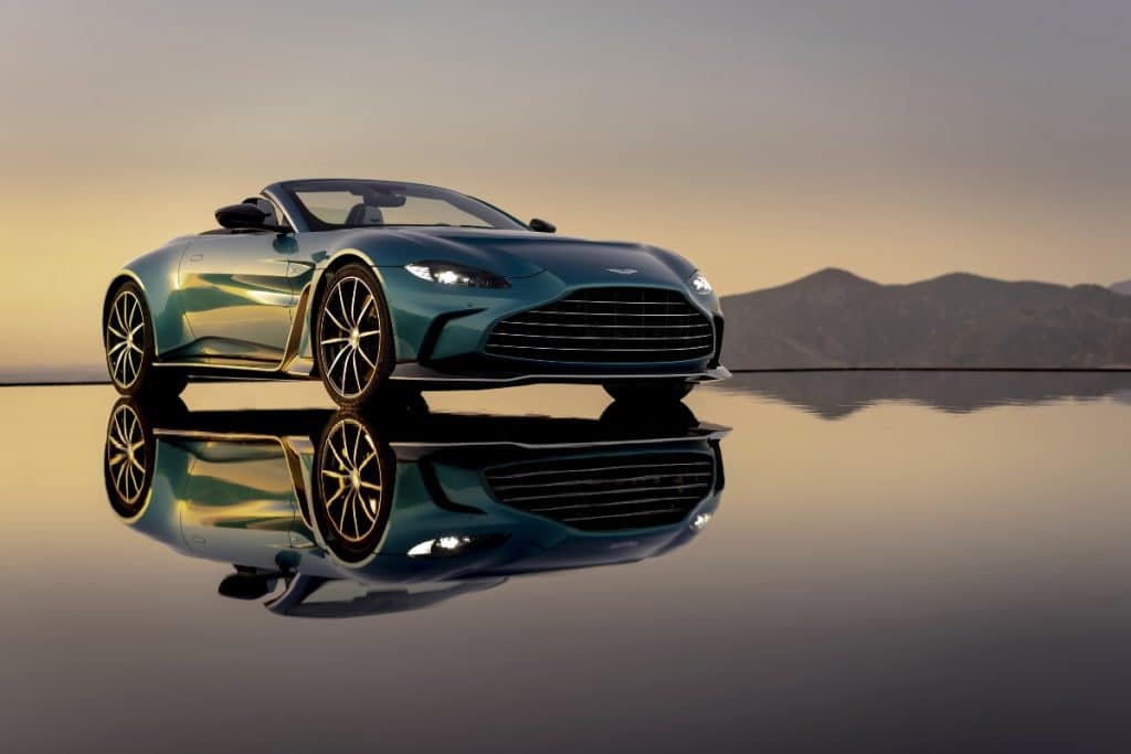 Aston Martin Vantage Roadster V12