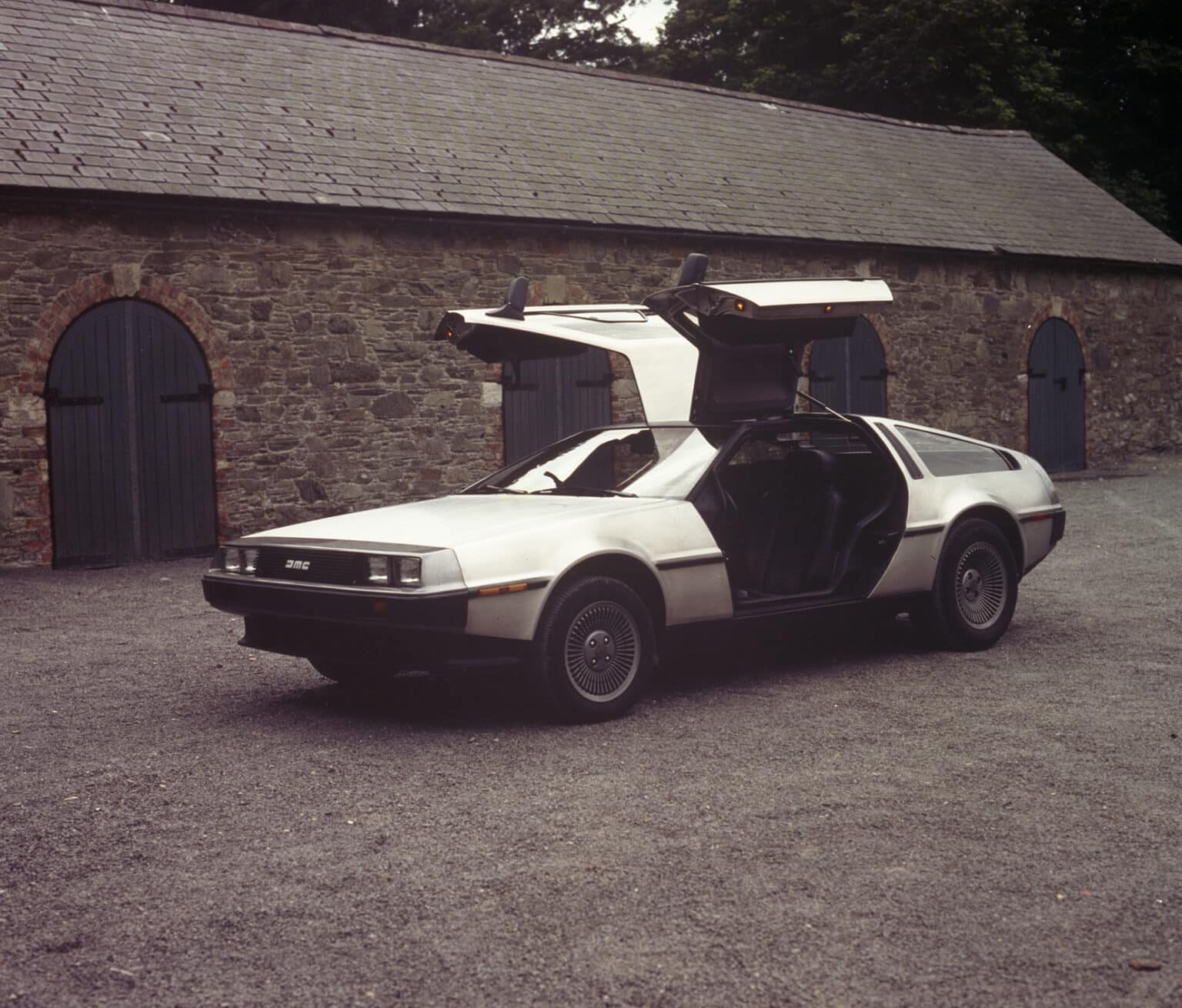 DeLorean DMC-12