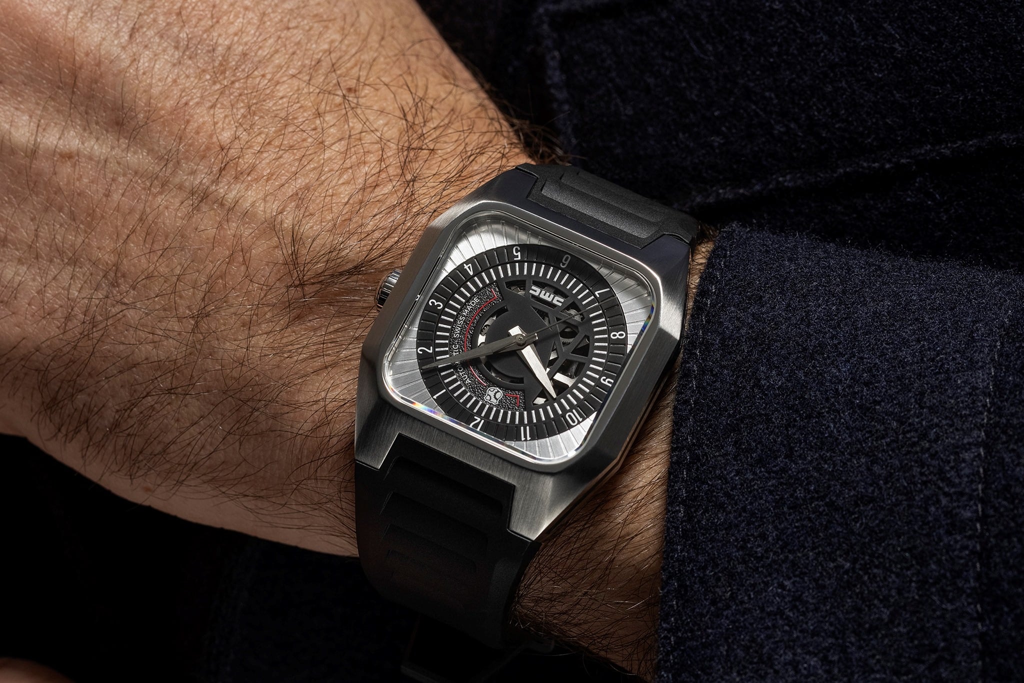 REC Watches SPX DeLorean