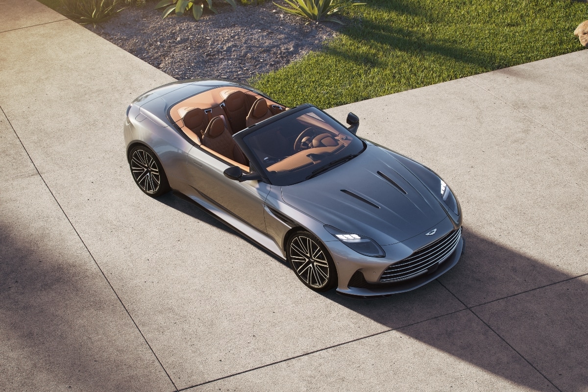 Aston Martin DB12 Volante