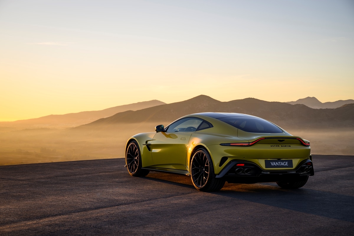 Aston Martin Vantage 2024