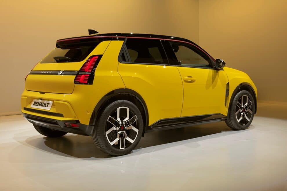 Renault R5 E-Tech electric, l’icône pop caméléon ! - AUTOMOTIV PRESS