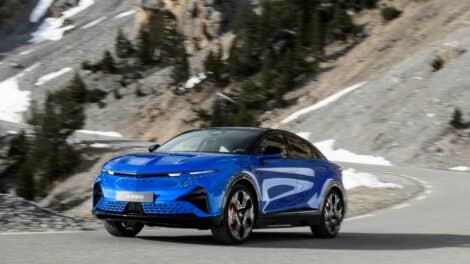 Alpine A390