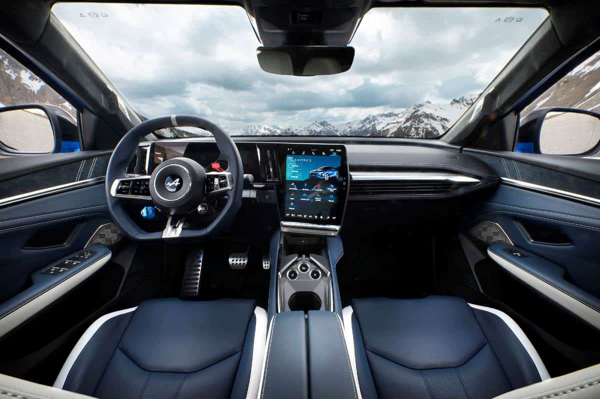 Alpine A390