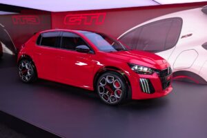 Peugeot e-208 GTI