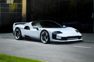Ferrari SC40