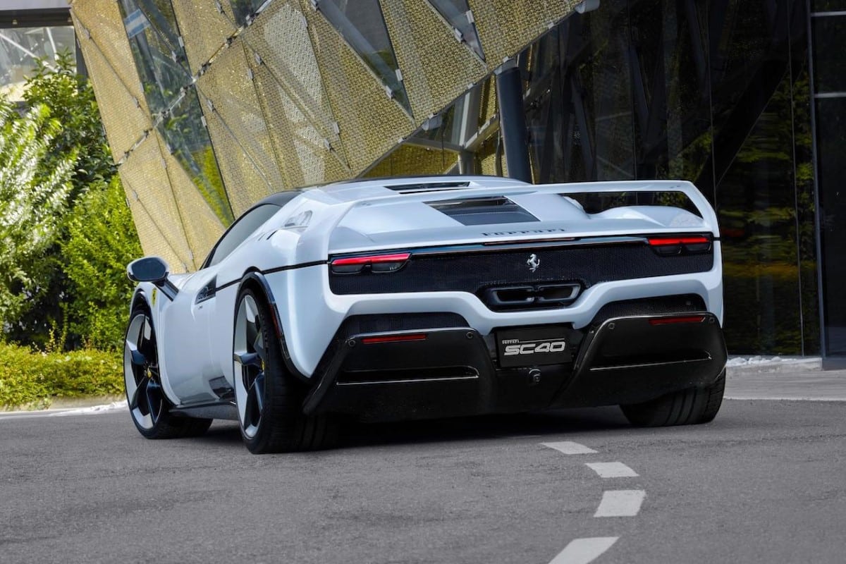 Ferrari SC40