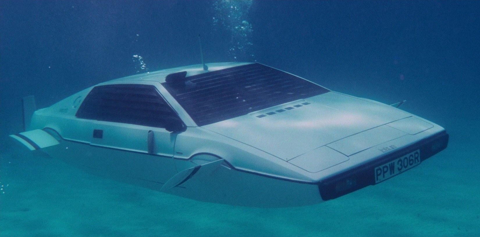 Lotus Esprit S1 - James Bond "L'espion qui m'aimait"