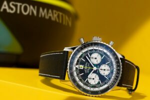 Breitling Navitimer B01 Chronograph 43 Aston Martin Aramco Formula One Team