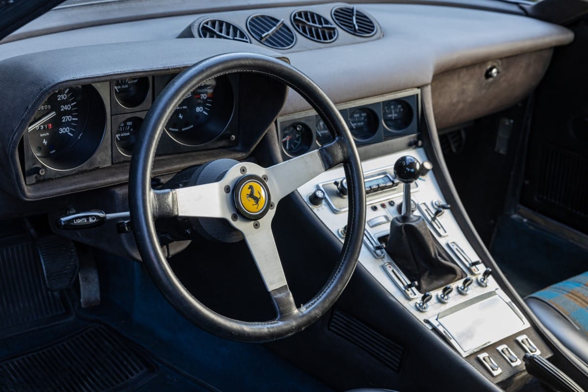 Ferrari 365 GTC/4