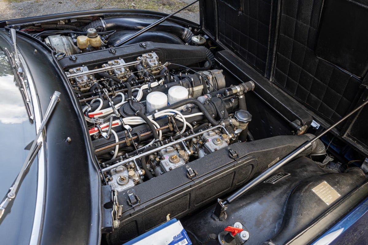 Ferrari 365 GTC/4