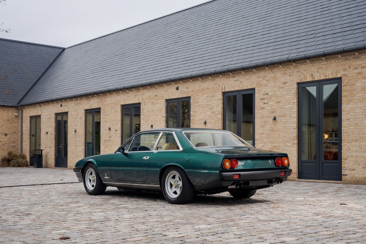 Ferrari 400