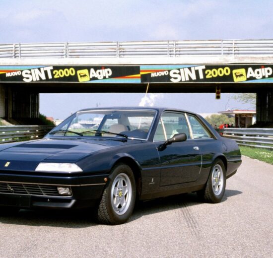 Ferrari 412
