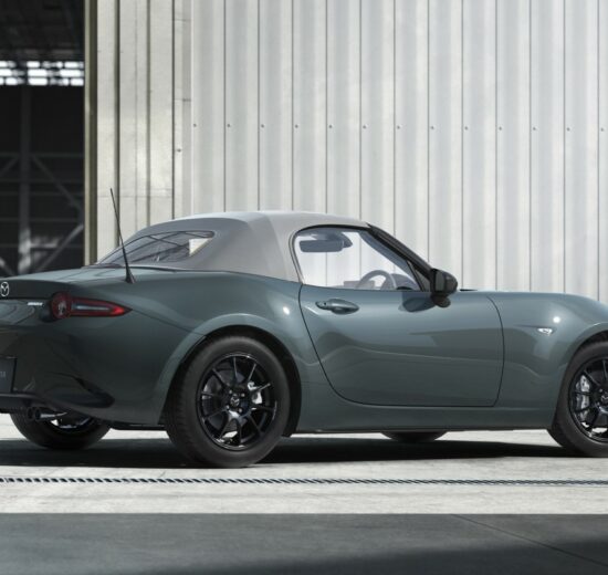 Mazda MX-5 Zinc Green Metallic
