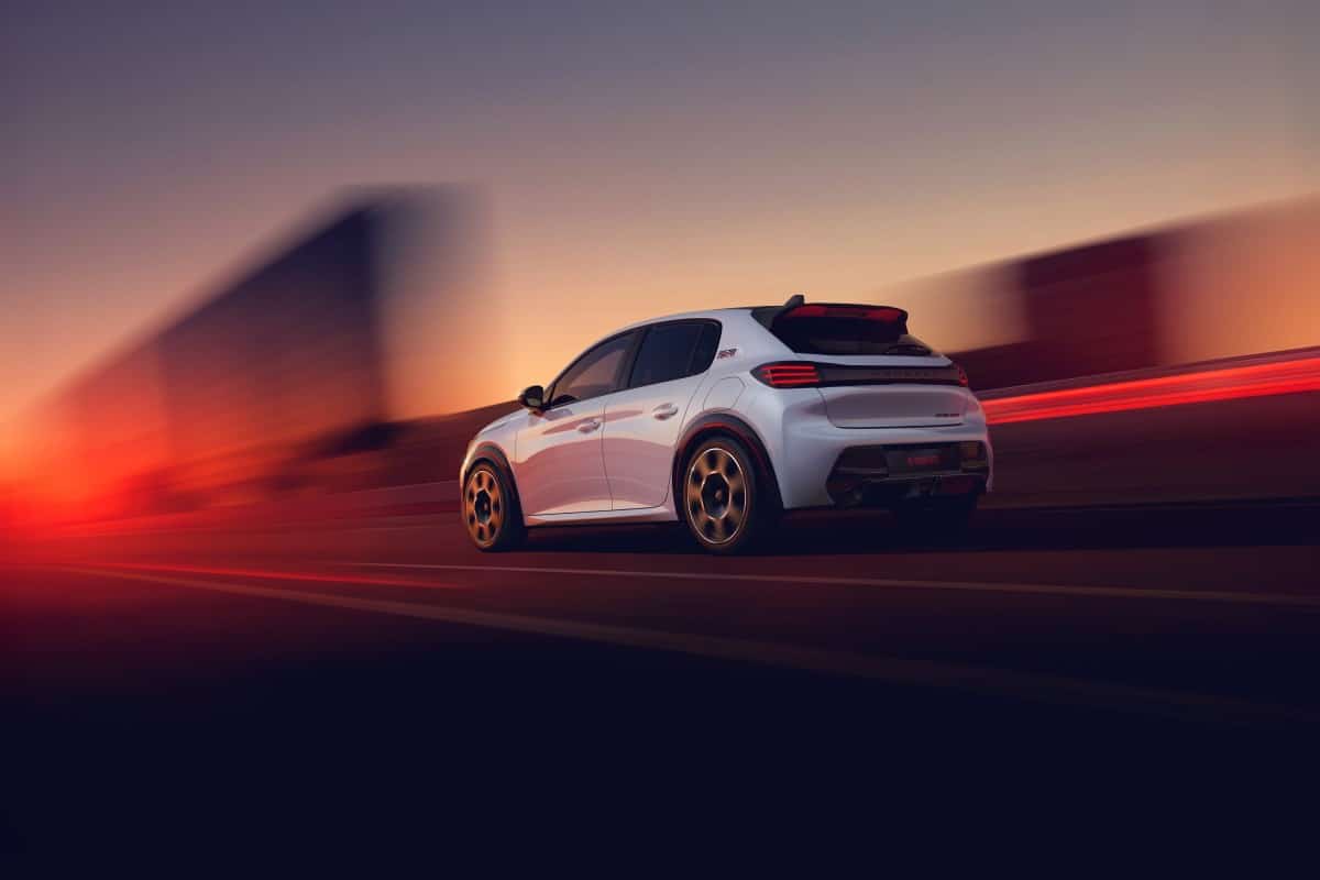 Peugeot e-208 GTi