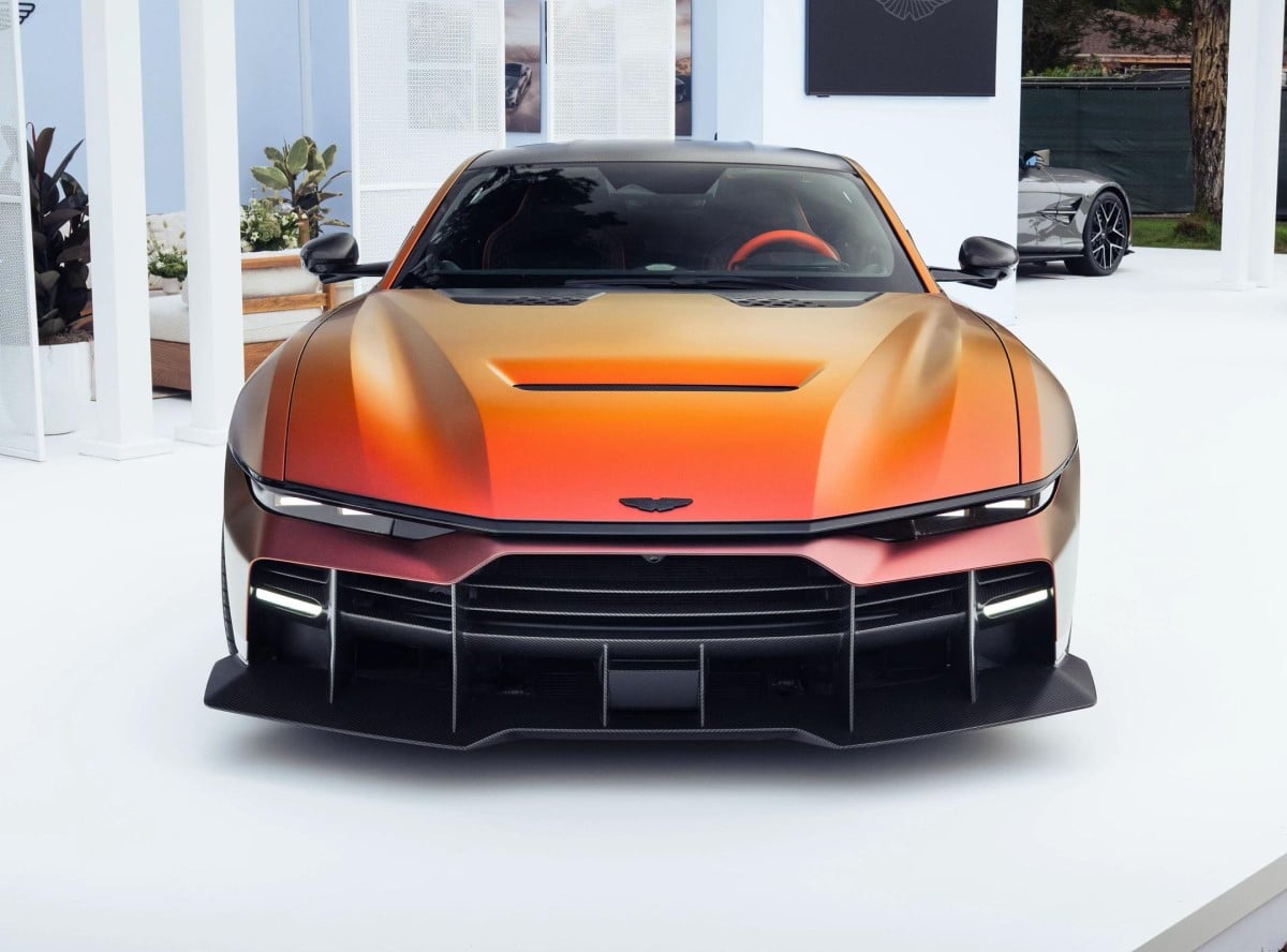 Aston Martin Valen