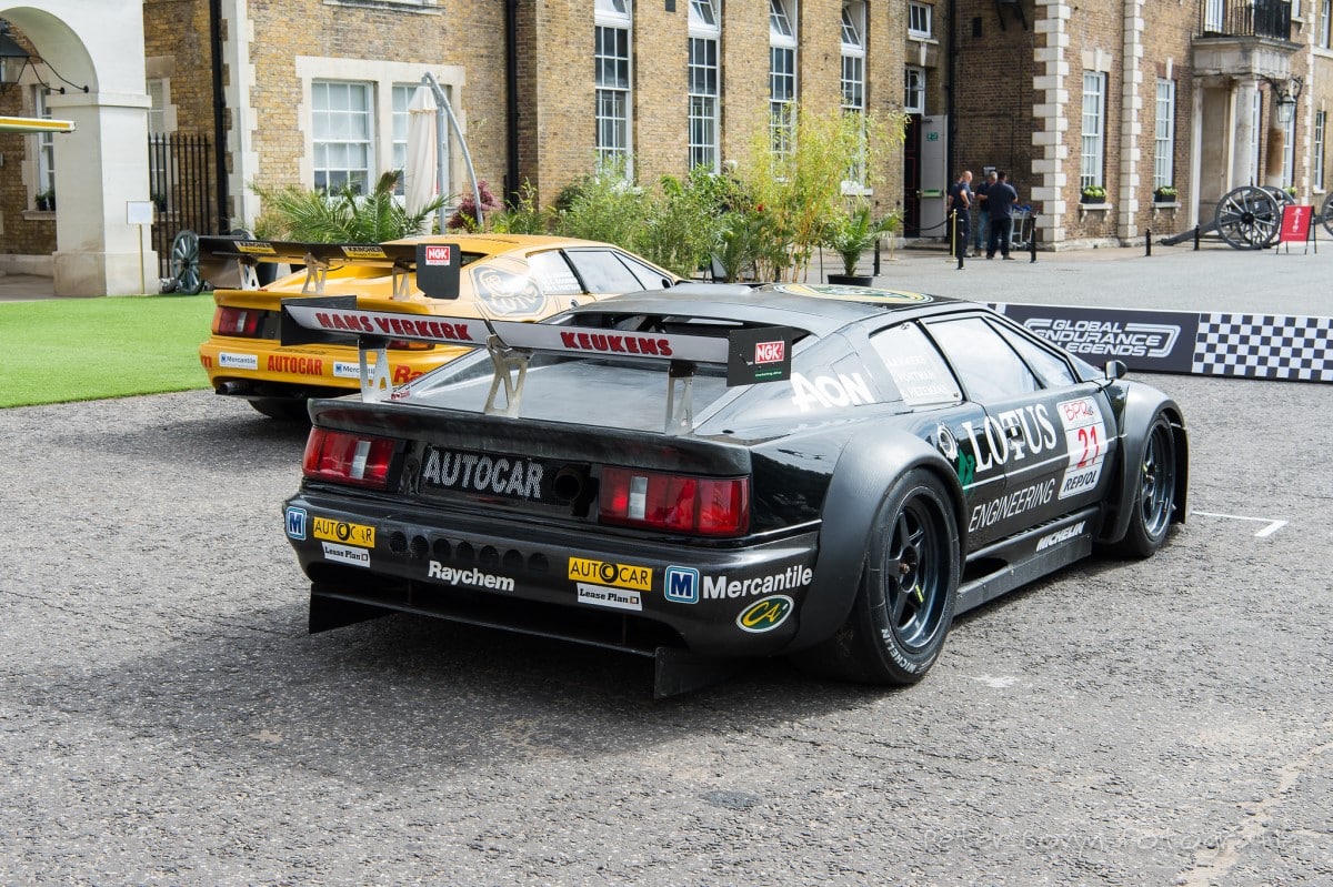 Lotus Esprit GT1