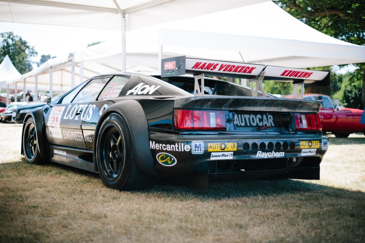 Lotus Esprit GT1