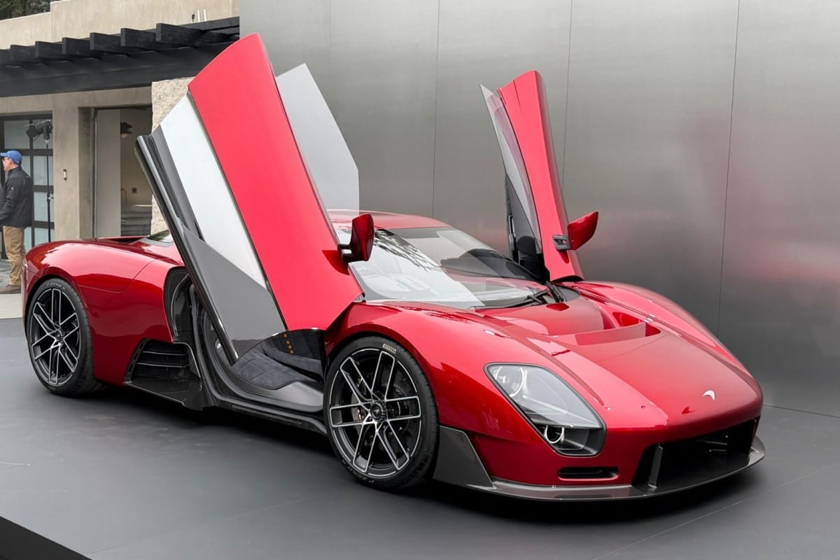 McLaren McL 6GT