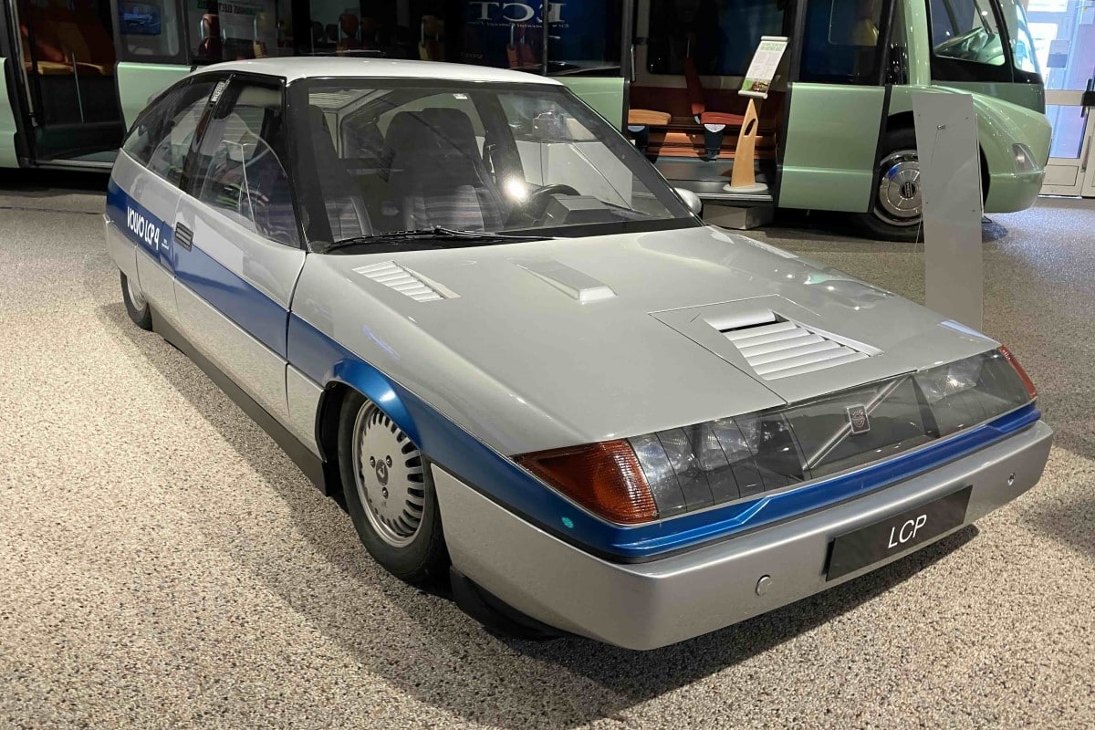 Volvo LCP 2000