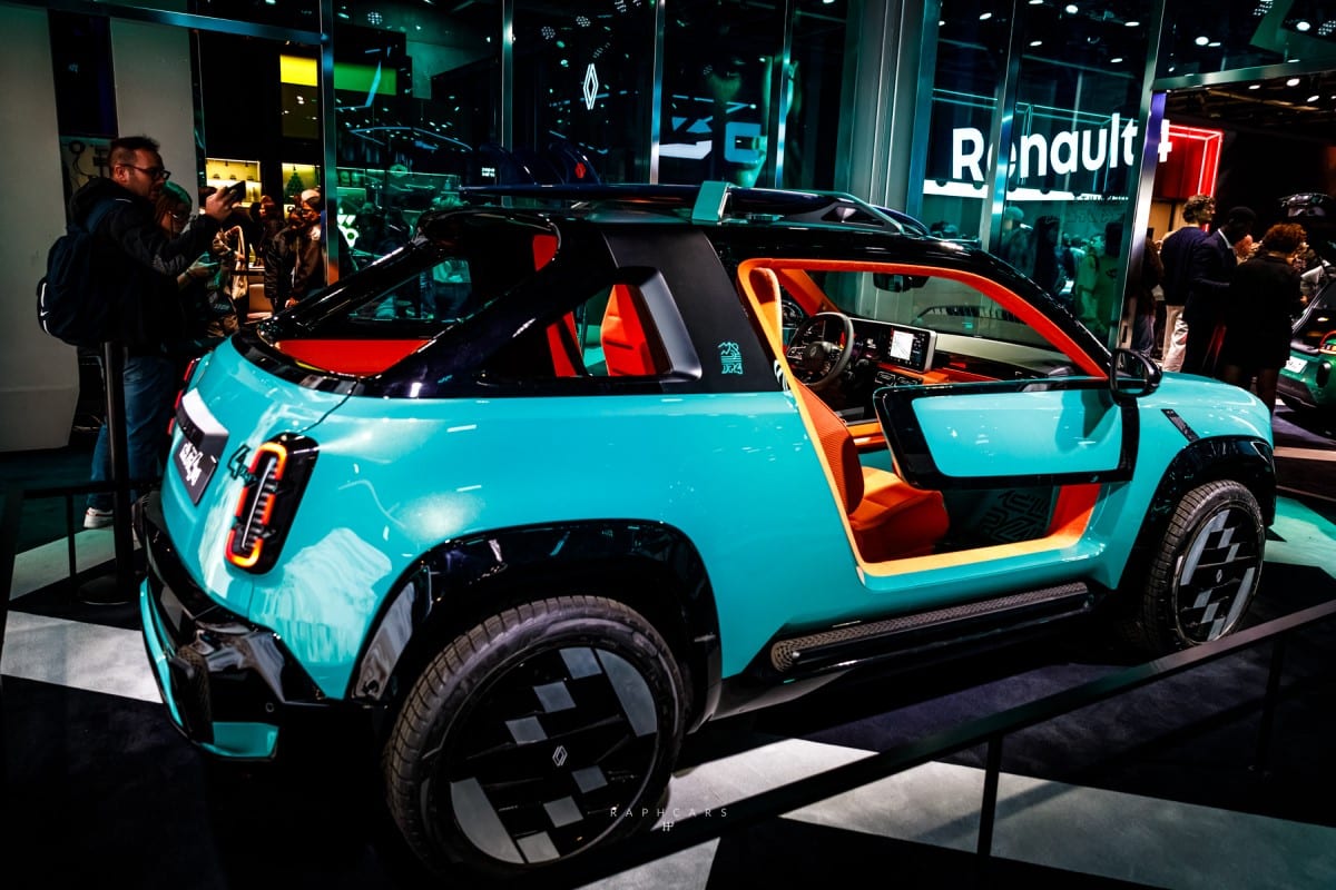 R4 JP4x4 concept - Mondial de l'Auto Paris 2026