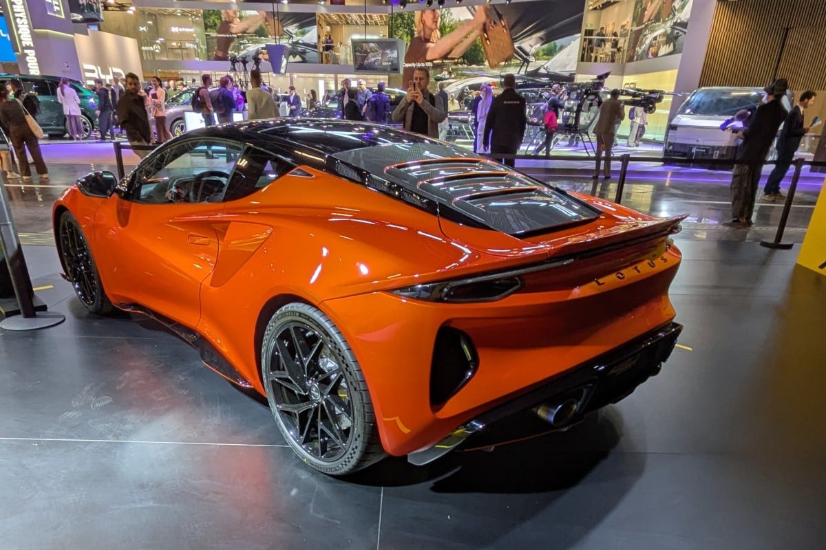 Lotus Emira 420 - Mondial de l'Auto Paris 2026