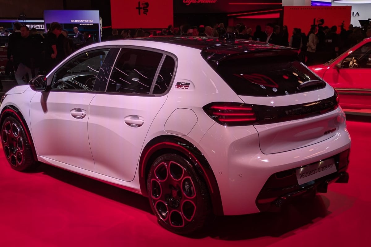 Peugeot 208 e-GTi - Mondial de l'Auto Paris 2026