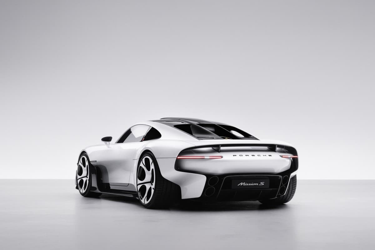 Porsche Mission S